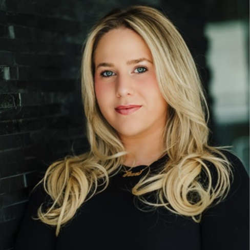 A portrait of Ava Belfiore of Altman Aesthetic Center at Englewood Cliffs, NJ.