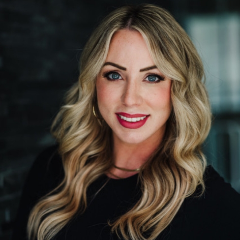 A portrait of Janelle Chmiel of Altman Aesthetic Center at Englewood Cliffs, NJ.